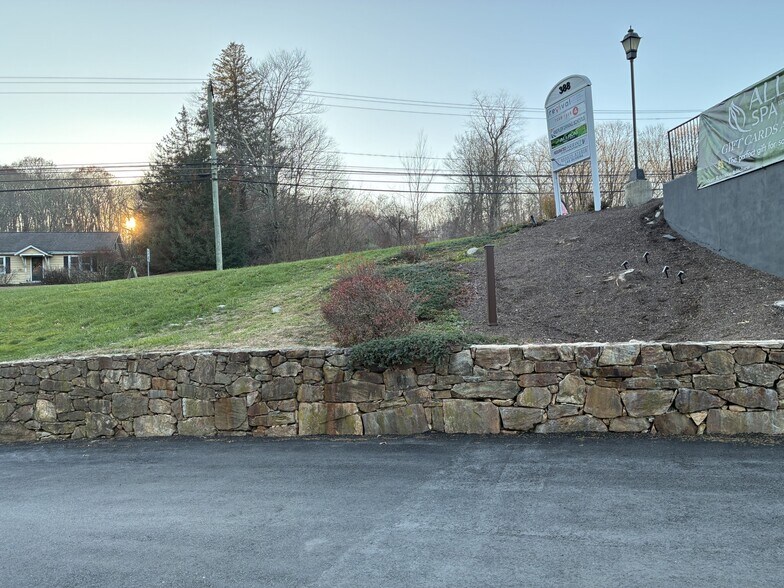 More Photos Of 388 Main St, Monroe Office For Sale