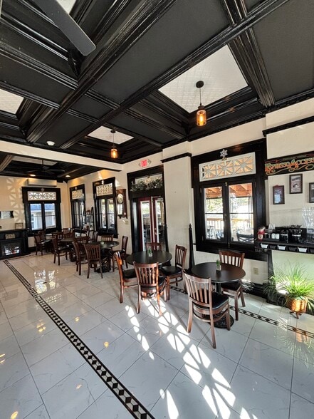 More Photos Of 123 E Main St, Verona Restaurant For Sale