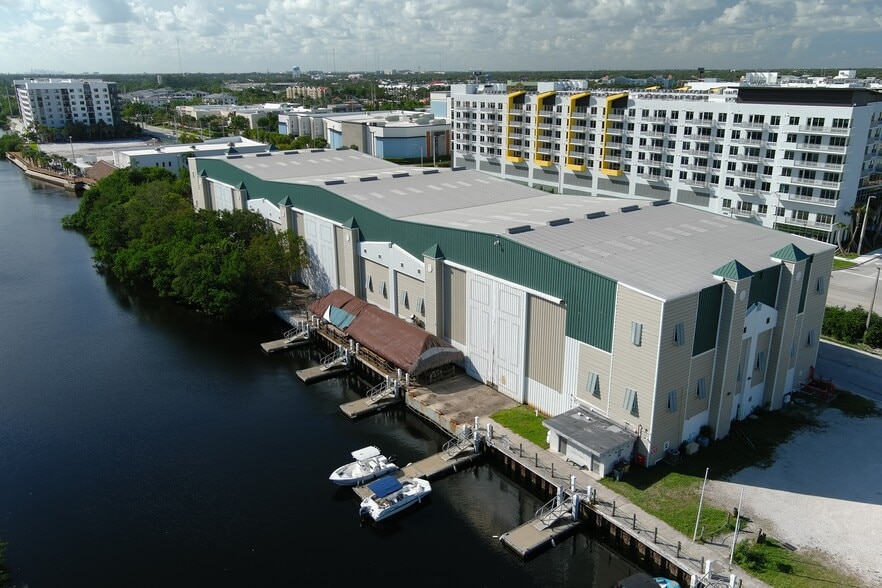 Primary Photo Of 90 N Bryan Rd, Dania Beach Marina For Sale