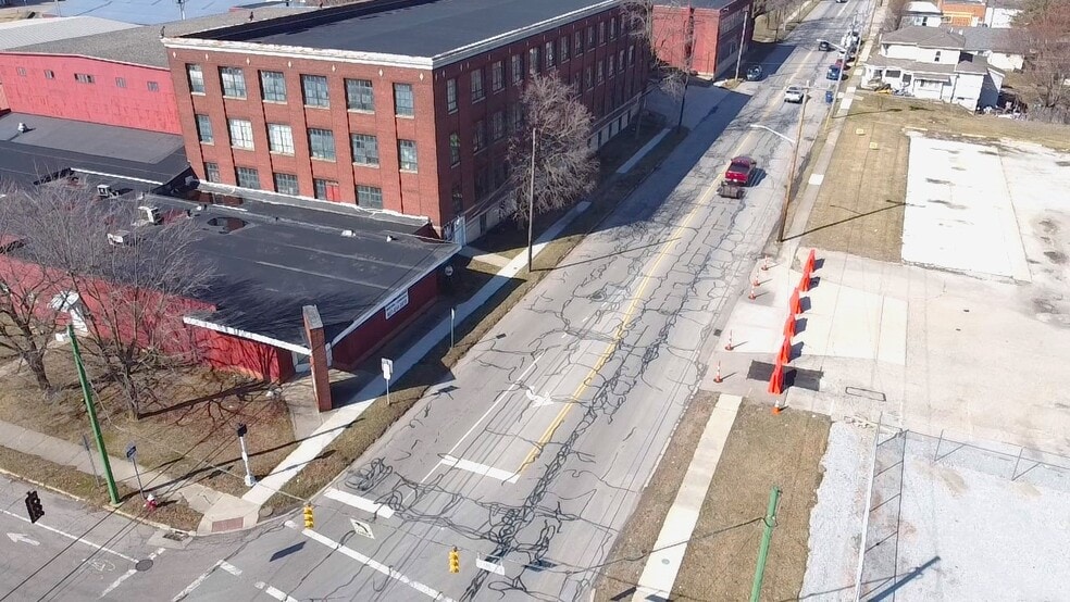 More Photos Of 750 S Main St, Piqua Manufacturing For Sale