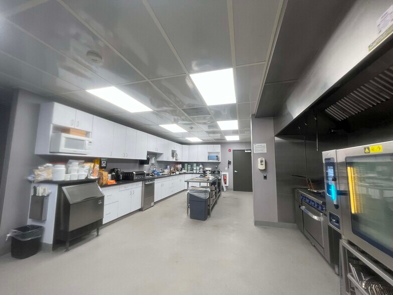 More Photos Of 109 Industrial Pky, Buffalo Office For Sale