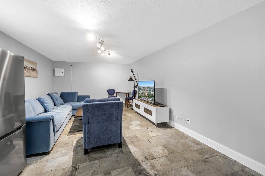 More Photos Of , Tampa Multifamily For Sale