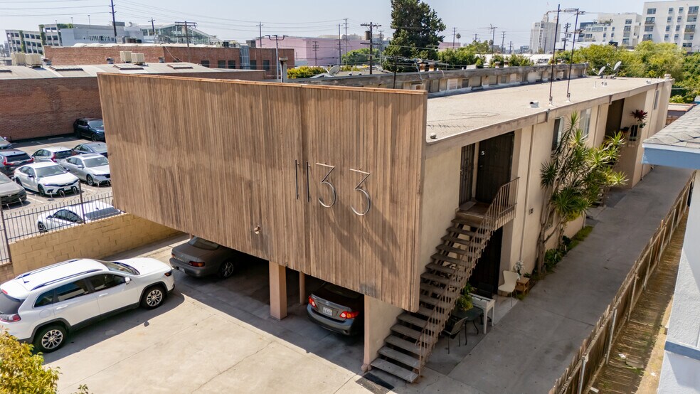 More Photos Of 1133 Wilcox Pl, Los Angeles Apartments For Sale