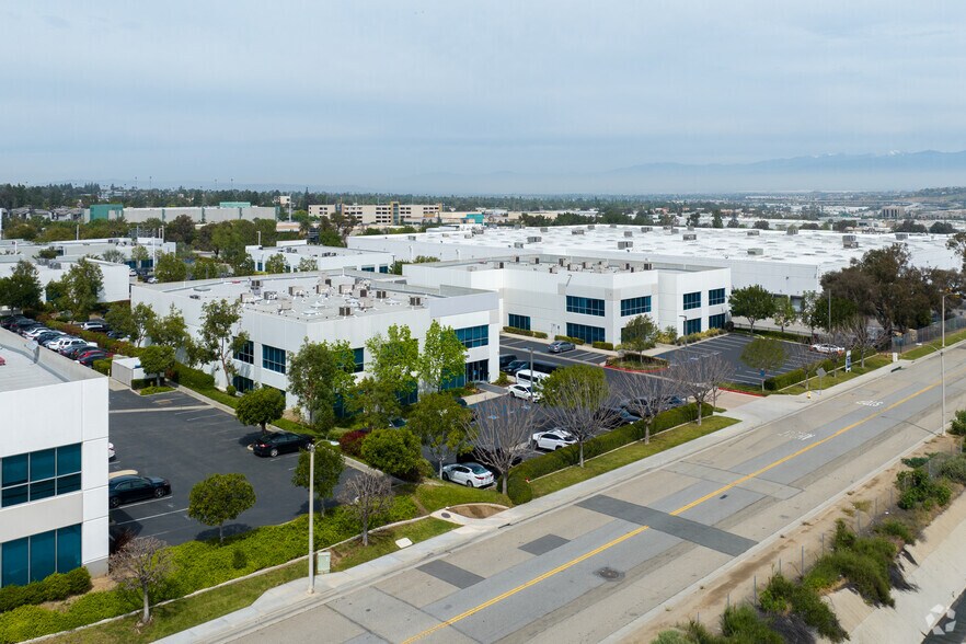 More Photos Of 1860 Compton Ave, Corona Office For Lease