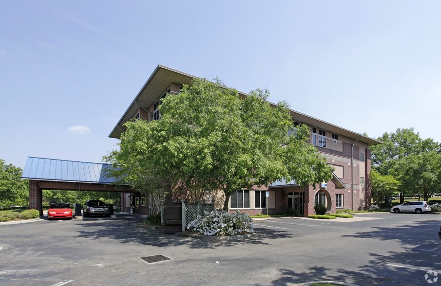 More Photos Of 2330 Mahan Dr, Tallahassee Office For Lease