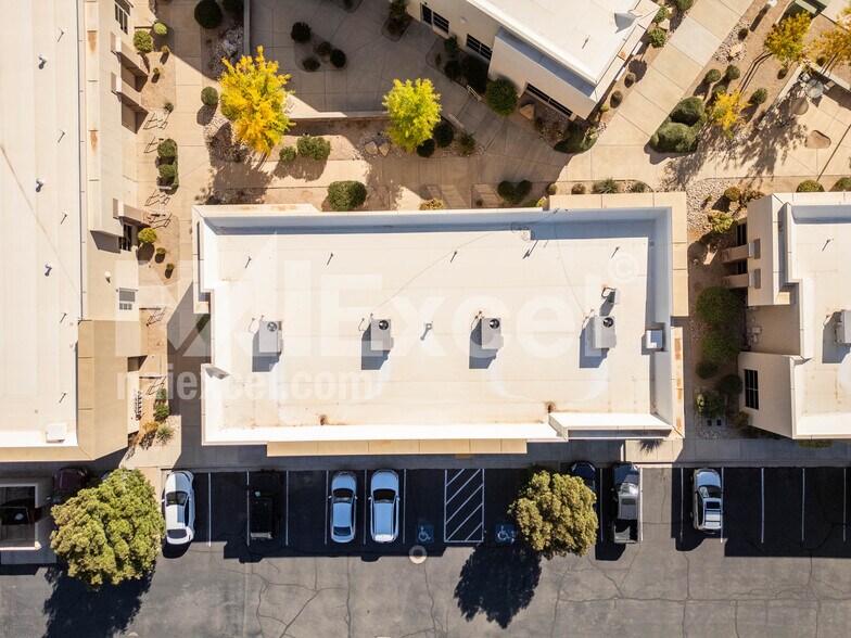 More Photos Of 1664 S Dixie Dr, St George Office For Sale