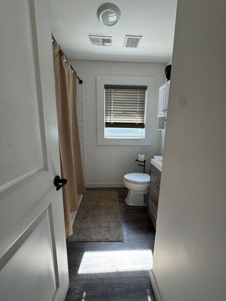 More Photos Of 1555 Cedar Grove Rd, Conley Office For Sale