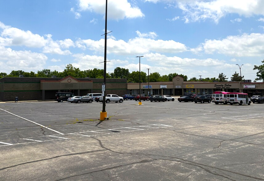 More Photos Of 4604-4642 Salem Ave, Dayton Unknown For Lease