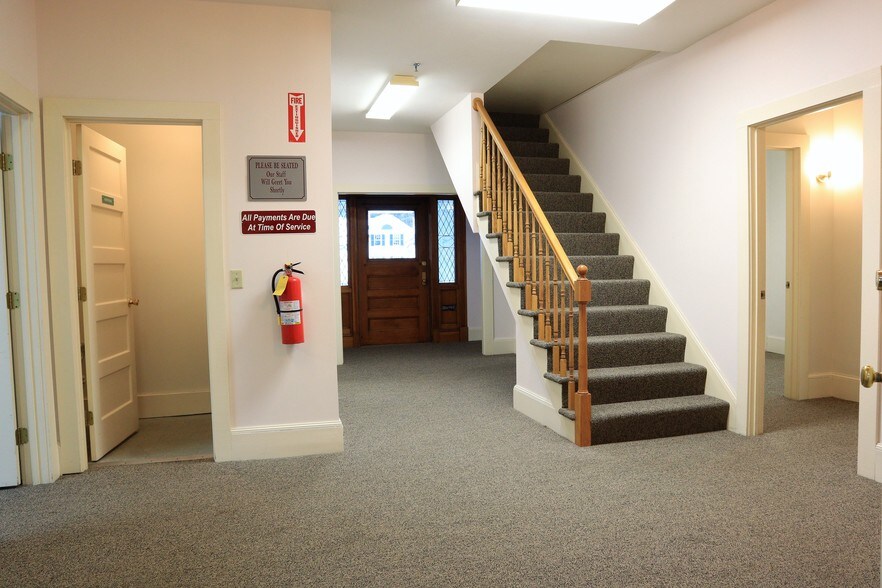 More Photos Of 15 Union St, Milford Office For Lease