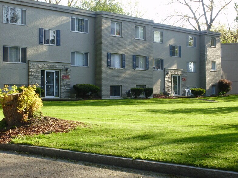 More Photos Of 4973-5271 Tuscarora Rd, Niagara Falls Apartments For Sale