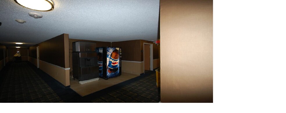 More Photos Of 7200 Transit Rd, Williamsville Hotel For Sale