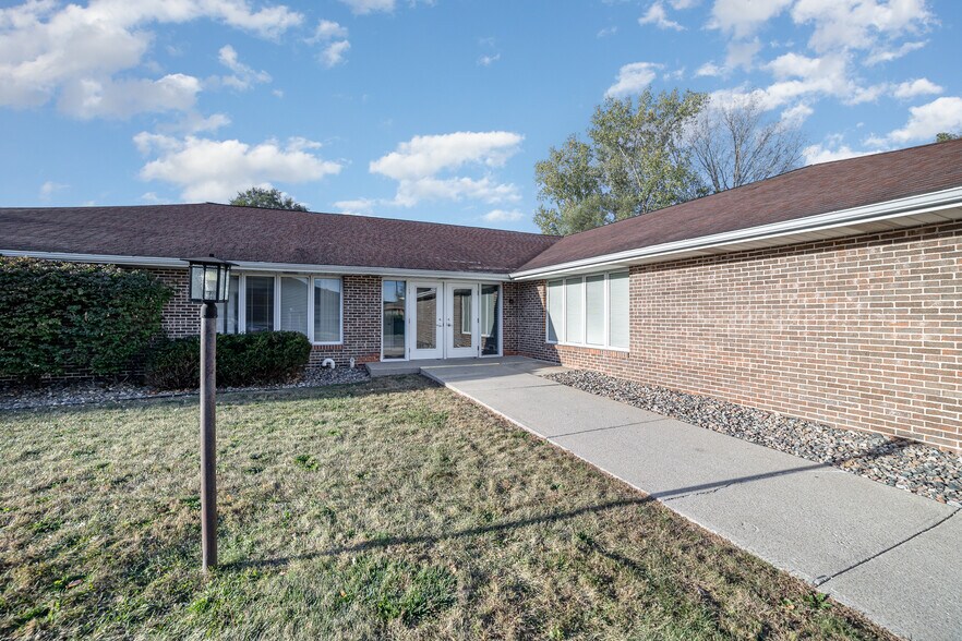 More Photos Of 3150 Hallmark Ct, Saginaw Medical For Sale