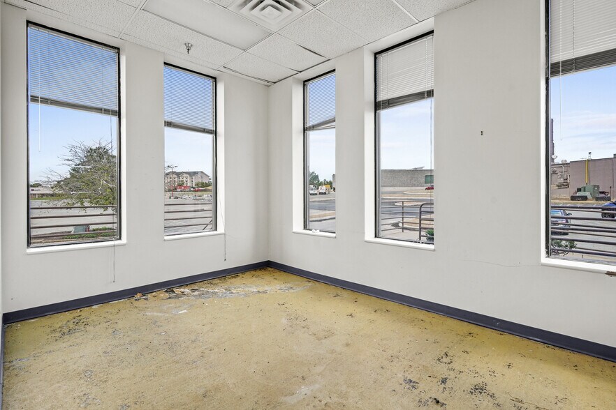 More Photos Of 21882 F D R Blvd, Lexington Park Movie Theatre For Lease