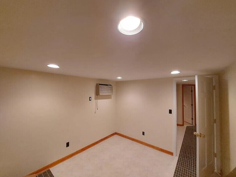 More Photos Of 472 Lake St, Brooklyn Land For Sale