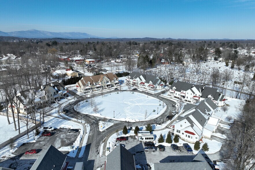 More Photos Of 27-33 Firehouse Ln, Red Hook Apartments For Sale