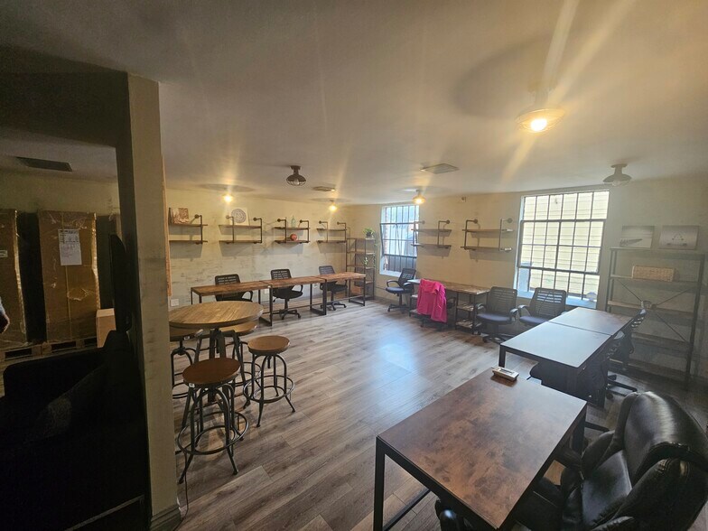 More Photos Of 300-316 S Brand Blvd, Glendale Storefront Retail Office For Lease