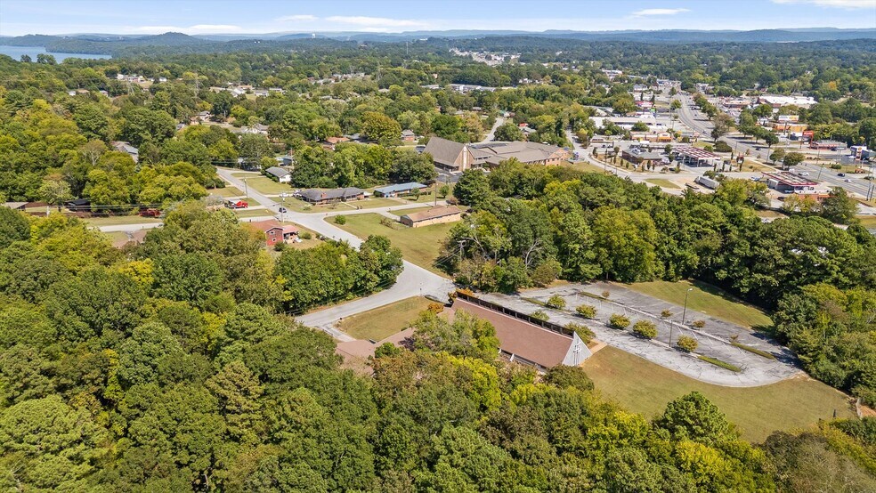 More Photos Of 4300 James Ln, Chattanooga Specialty For Sale