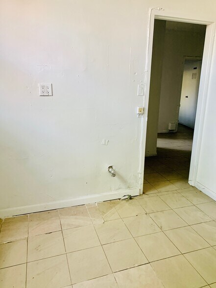 More Photos Of 1710 Cortelyou Rd, Brooklyn Apartments For Lease