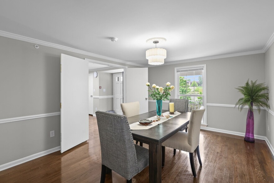 More Photos Of 9725 Lookout Pl, Gaithersburg Healthcare For Sale