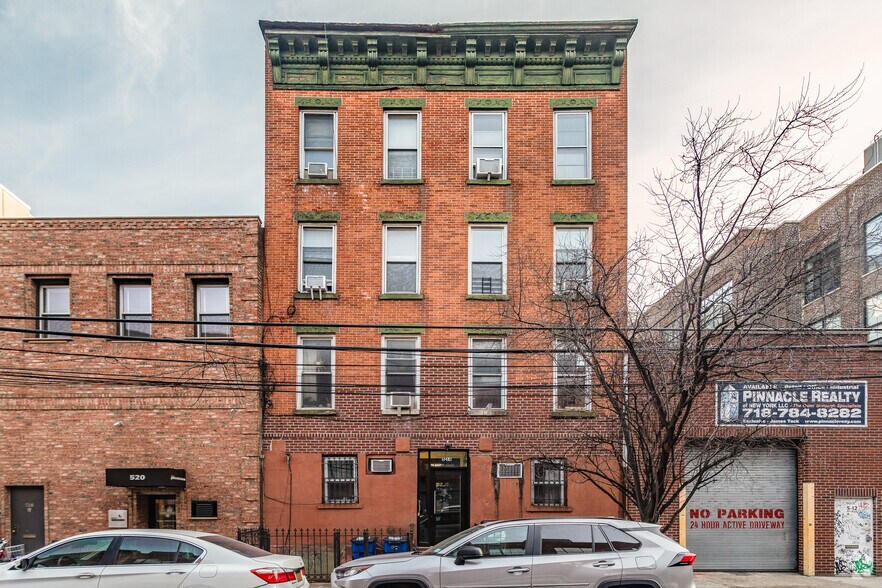 More Photos Of 5-16 47th Rd, Long Island City Apartments For Sale
