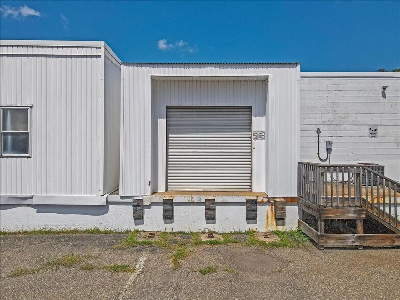 More Photos Of 201 Alpha Rd, Wind Gap Warehouse For Sale