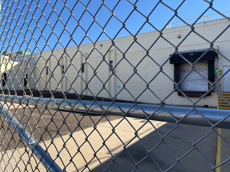 More Photos Of 4001 N American St, Philadelphia Warehouse For Lease