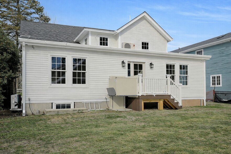 More Photos Of 77 Main St, Tappan Loft Creative Space For Lease