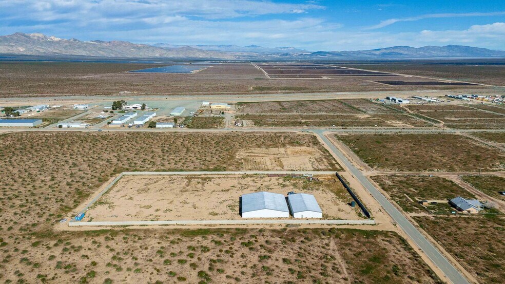 More Photos Of 22245 Mitchell Blvd, California City Warehouse For Lease