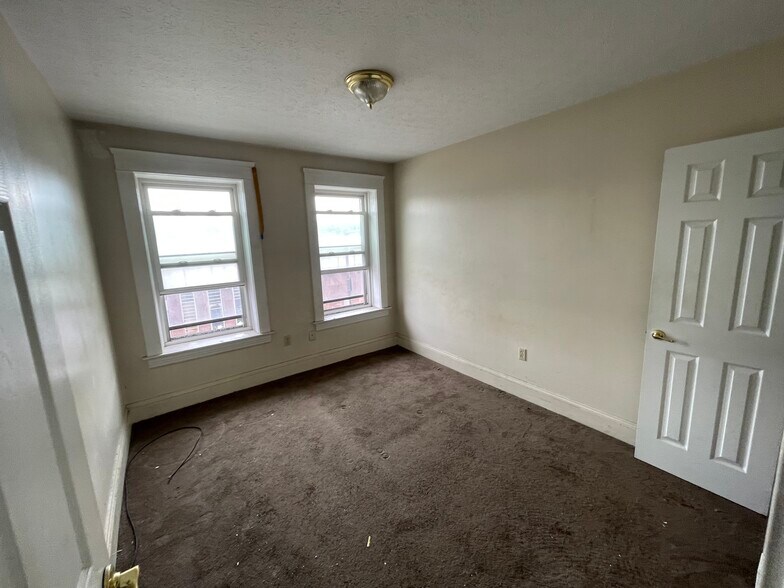 More Photos Of 3501 E 93rd St, Cleveland Apartments For Sale