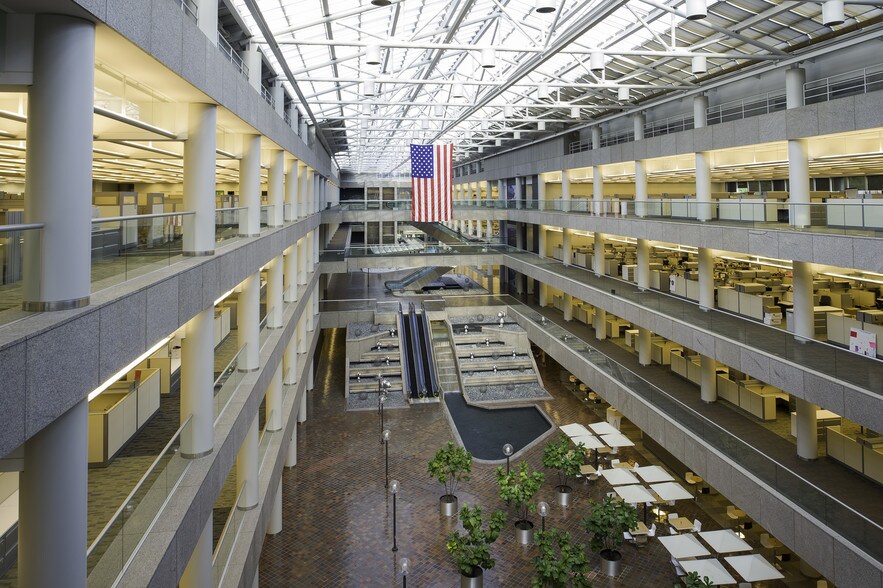 More Photos Of 1300 Hall Blvd, Bloomfield Medical For Lease