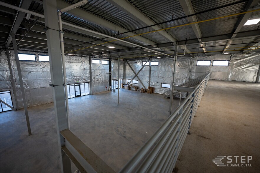 More Photos Of 11110 Broomfield Ln, Broomfield Research And Development For Lease