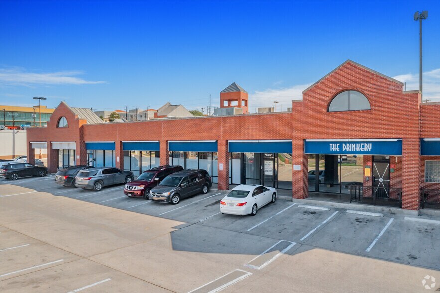 More Photos Of 5440 Babcock Rd, San Antonio Unknown For Lease