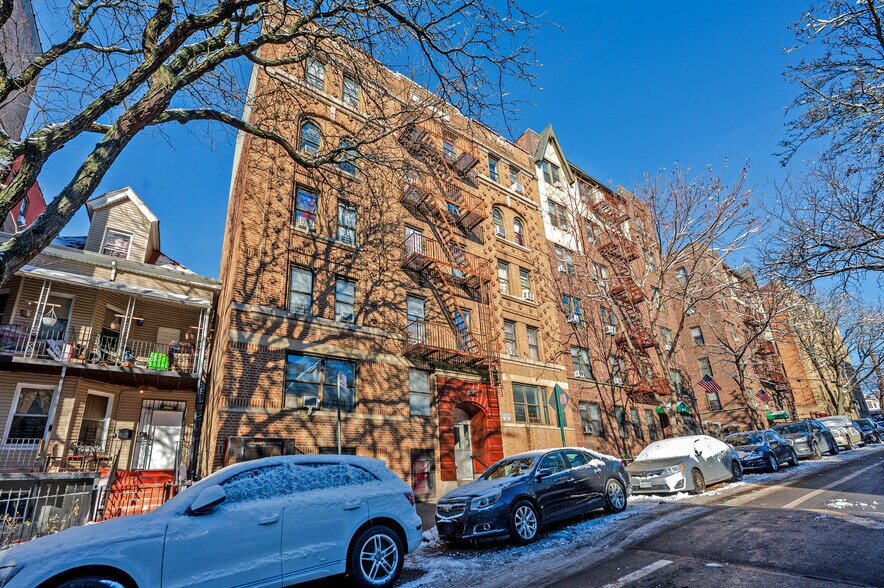 More Photos Of 3207 Hull Ave, Bronx Apartments For Sale