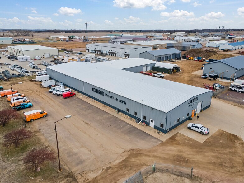 More Photos Of 27080 Morton Ct, Tea Warehouse For Lease