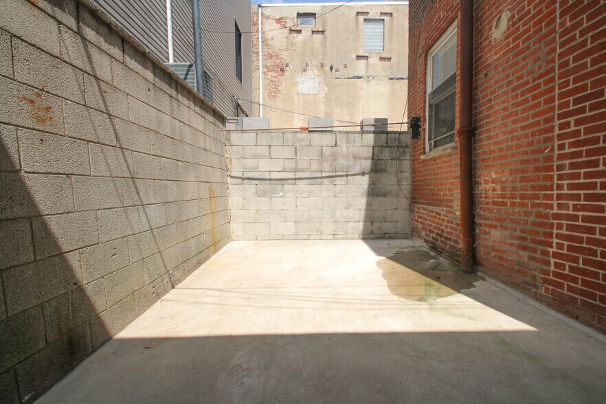 More Photos Of 1518 E Passyunk Ave, Philadelphia Apartments For Sale