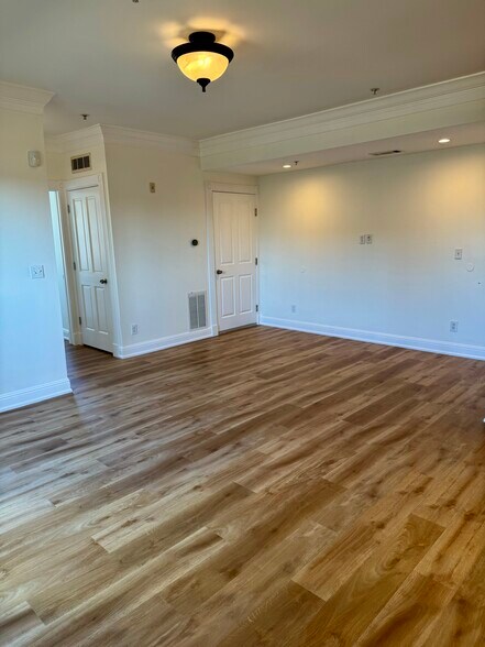 More Photos Of 2415 San Pablo Ave, Oakland Apartments For Sale