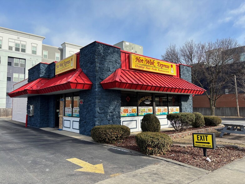 Primary Photo Of 1102 W University Ave, Urbana General Retail For Sale