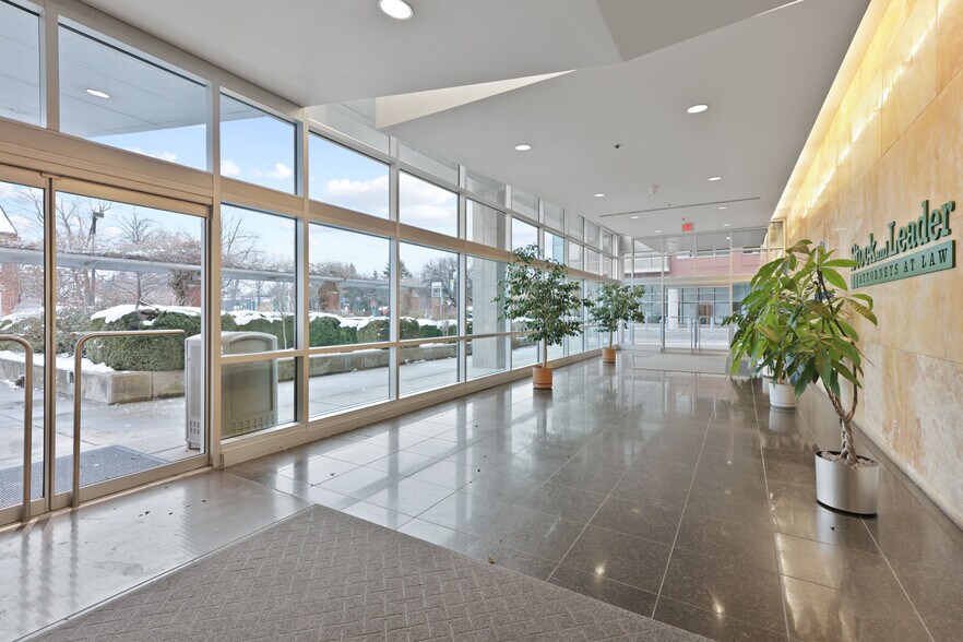 More Photos Of 221 W Philadelphia St, York Office For Sale
