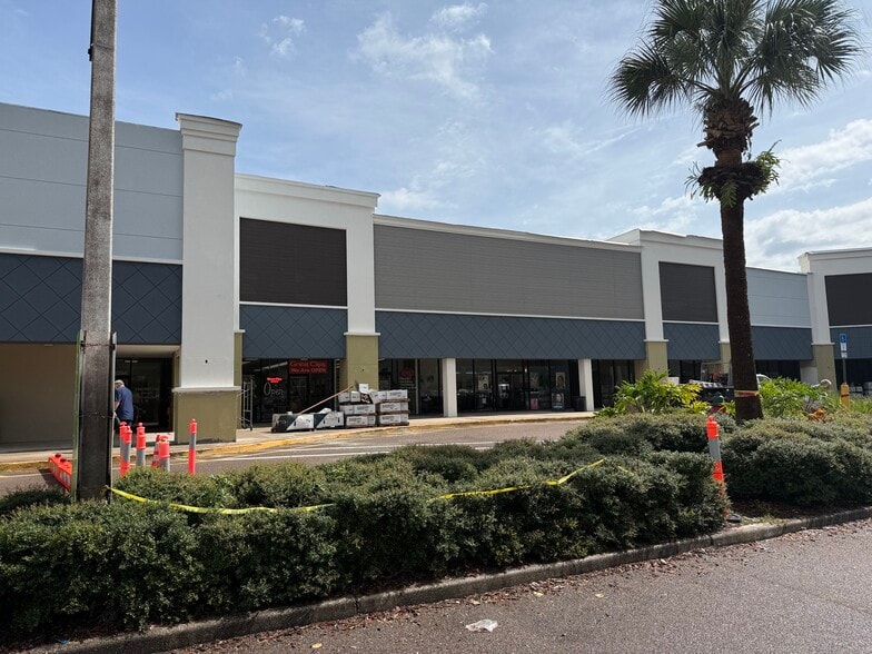 More Photos Of 13115-13149 N Dale Mabry Hwy, Tampa Unknown For Lease