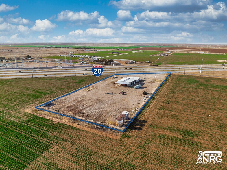 More Photos Of 3334 S Service Rd, Stanton Warehouse For Sale