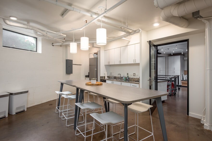 More Photos Of 275 Greenfield Ave, San Anselmo Office For Lease