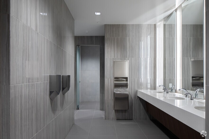 More Photos Of 1401 Lawrence St, Denver Office For Lease