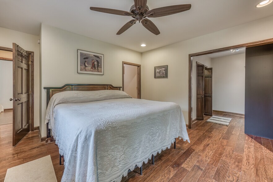 More Photos Of 19080 N Fork River Rd, Abingdon Specialty For Sale