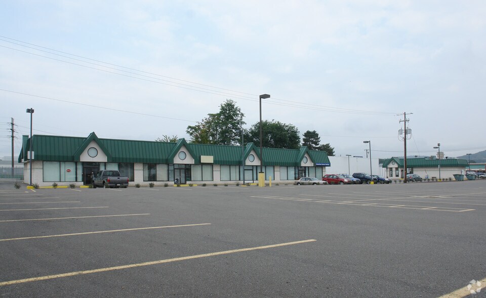 More Photos Of 1948 E 3rd St, Williamsport Freestanding For Lease