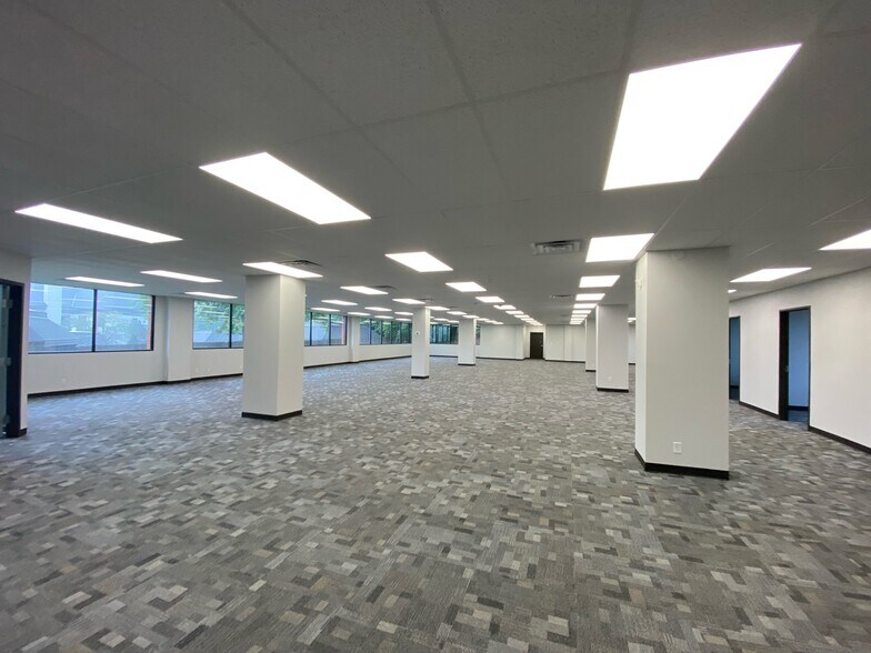 Primary Photo Of 201 E Partridge Ave, Independence Office For Lease