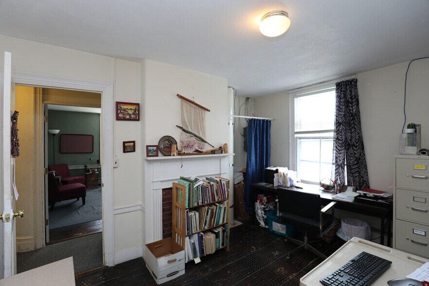 More Photos Of 43355 NY-28 Rt, Arkville Office Residential For Sale