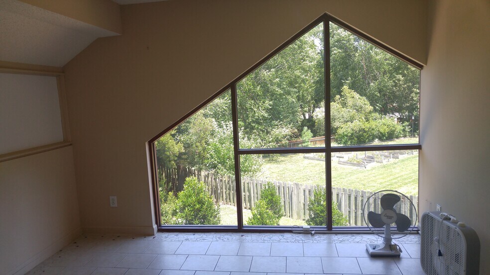 More Photos Of 1700 Pleasure House Rd, Virginia Beach Unknown For Lease