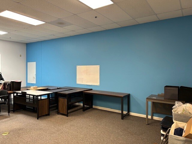 More Photos Of 790-824 Main St, Milford Unknown For Lease