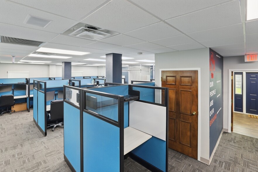 More Photos Of 5639 Hansel Ave, Orlando Medical For Lease