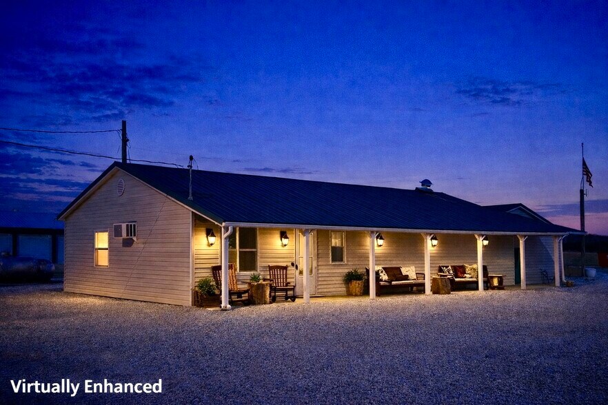 More Photos Of 11489 E Clarksville Rd, Marshall Restaurant For Sale